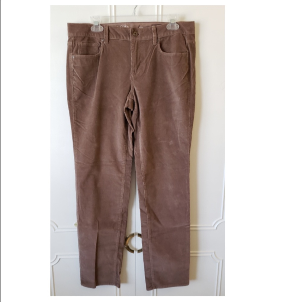 Soft brown/khaki straight leg cords